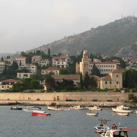 Seaside Apartman Hvar Town